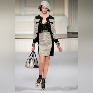 $4,390 OSCAR DE LA RENTA EXCLUS TWEED SILK LINED RUNWAY JACKET SKIRT SUIT 10